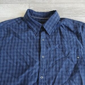 Marmot Mens Plaid Short Sleeve Button Down Shirt Blue Large Casual